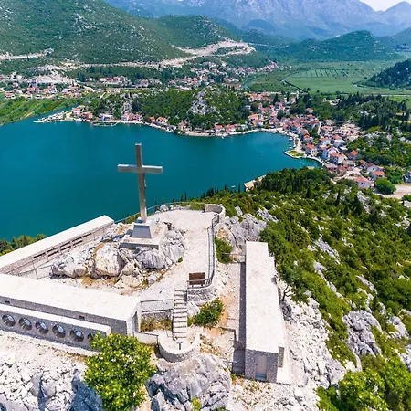 Ema-comfort Two Bedroom With Sea View Fancy דירה *