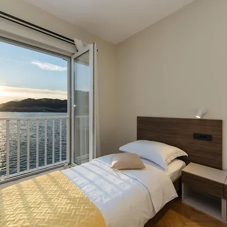 Apartment Ema-comfort Two Bedroom With Sea View Fancy *