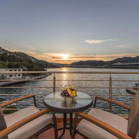 Ema-comfort Two Bedroom With Sea View Fancy * Rogotin